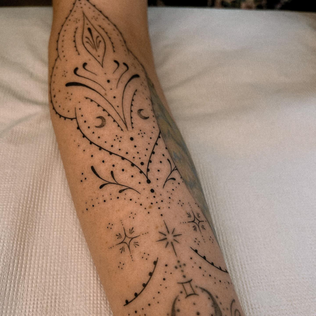 fine line tattoos stockholm beehive studio sabadinnk